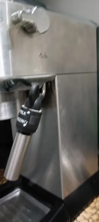 Cafetera DeLonghi Semi Profesional