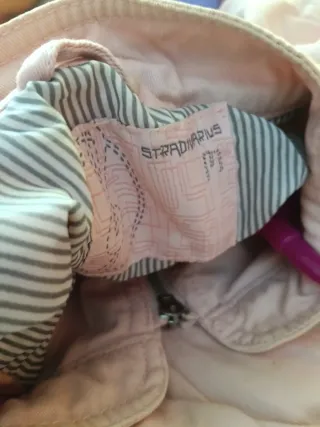 Cazadora Stradivarius rosa niña