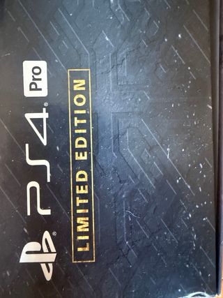 Palystation 4 LIMITED EDITION