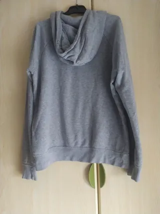Sudadera Nike Gris