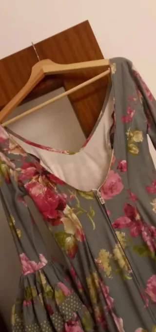 Traje de flamenca y mantoncillo