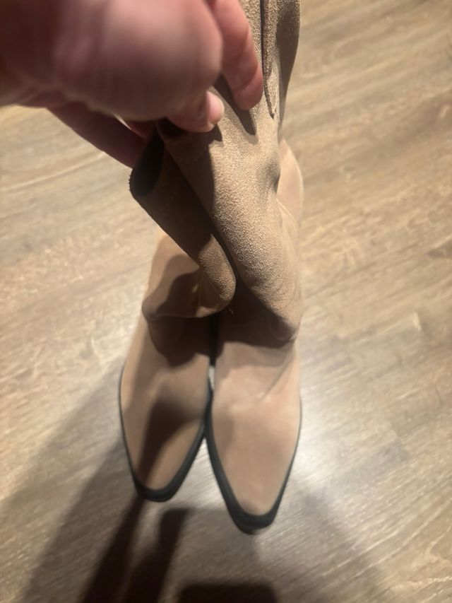 Botas Pull and Bear Beige