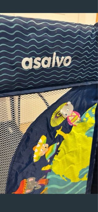 Parque infantil ASALVO poco usado