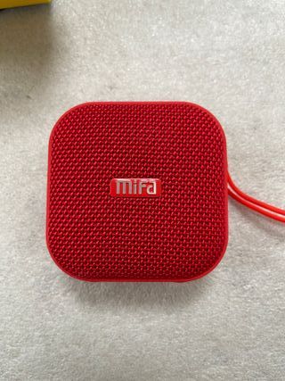 Mifa Mini Altavoz Portátil Bluetooth Impermeable