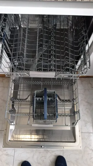 Lavavajillas Samsung 8 meses