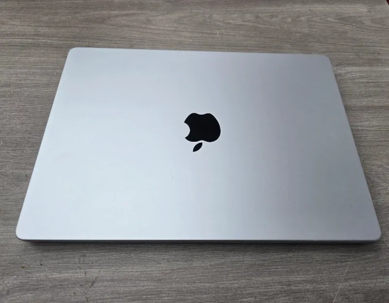 MacBook Pro M1-PRO 16GB 512GB retina Plata afbeelding 2