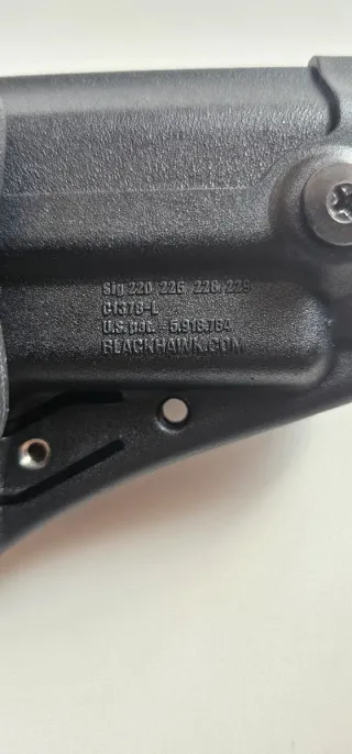 Funda BlackHawk HK USP ZURDO con pala baja.