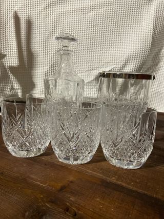 Juego de licor: Botella, 6 vasos y cubitera