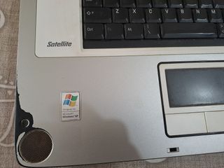 Portatile Dell Argento e Nero