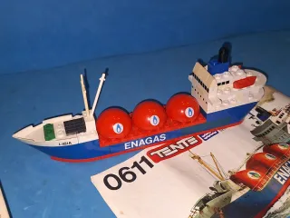 Tente Exin 0611 buque metanero  en caja e instrucc