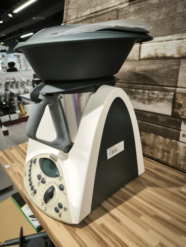 Robot de cocina Thermomix TM-31 con Accesorios