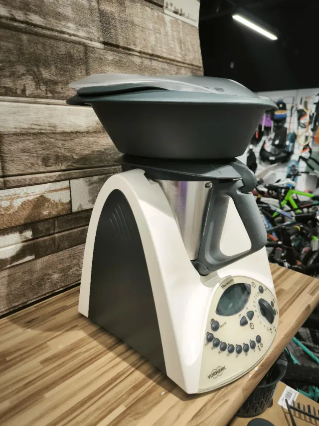 Robot de cocina Thermomix TM-31 con Accesorios