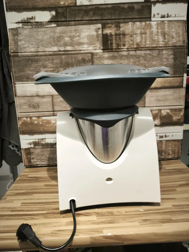 Robot de cocina Thermomix TM-31 con Accesorios