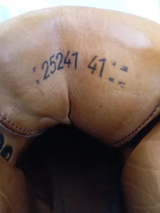 Botas de Montaña Clásicas Marrones