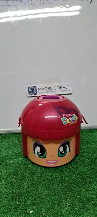 Caja Pinypon con 13 muñecos Pinypon