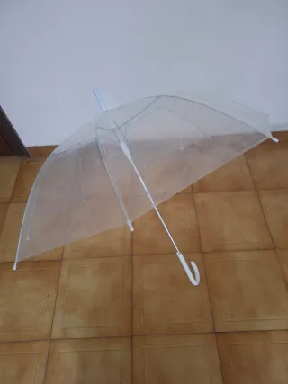 Paraguas transparente