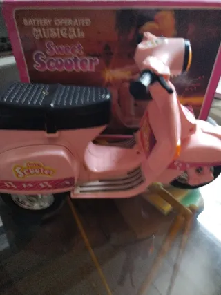 Moto Scooter Juguete Vintage sin muñeca