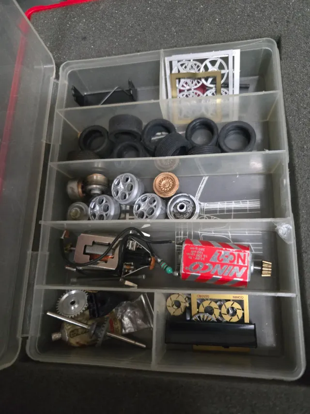 Maletín Ninco Megane Trophy