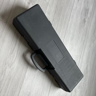 Trípode para nivel láser con maleta