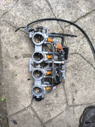 Corpo farfallato Mikuni Yamaha FZ6 09-16