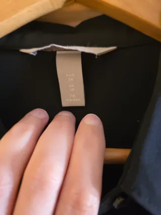 Camisa negra elegante