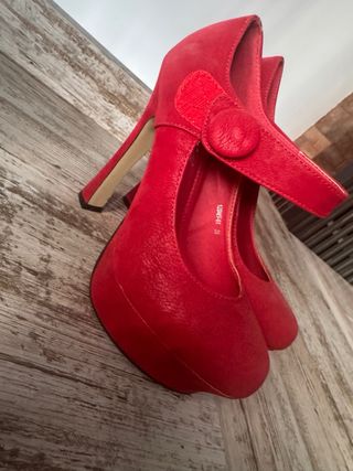 Zapatos rojos plataforma talla 38