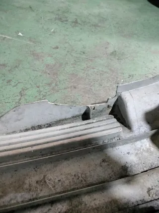 PARACHOQUE TRASERO RENAULT 5 GT turbo