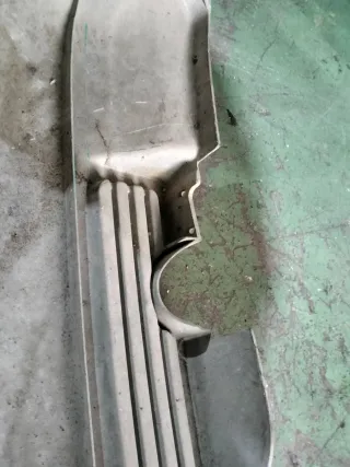 PARACHOQUE TRASERO RENAULT 5 GT turbo