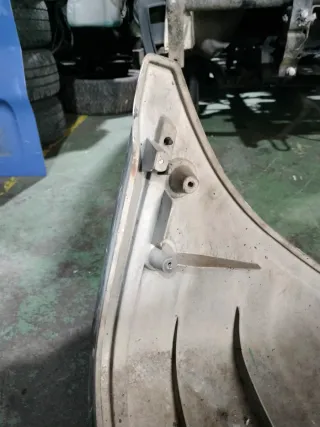 PARACHOQUE TRASERO RENAULT 5 GT turbo