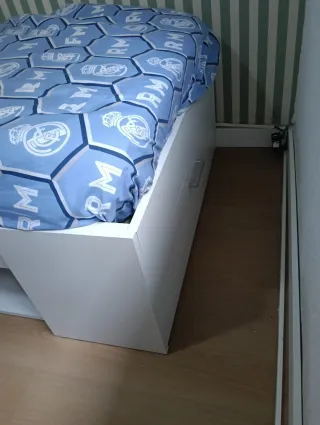 Cama nido juvenil azul y blanca