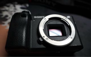 Cámara Sony a6300 + Accesorios