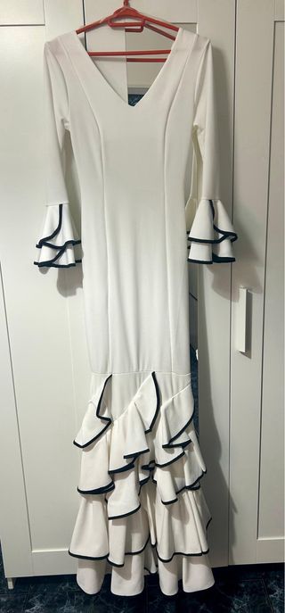 Traje de flamenca talla 36/38