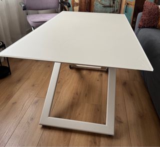 Mesa de centro elevable blanca