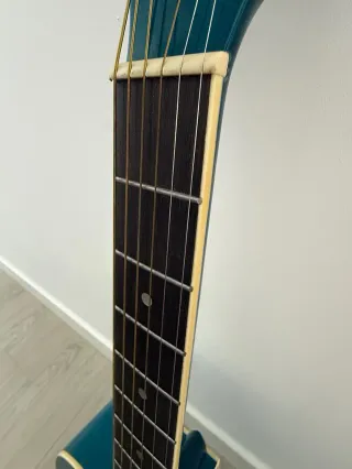Guitarra Electroacústica Azul