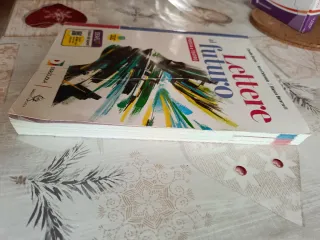 Lettere al futuro. Poesia e teatro 9788869645907