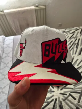 GORRAS POR SEPARADO O JUNTAS