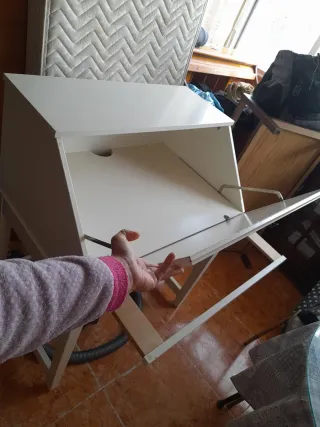Escritorio blanco tapa abatible, vendo por no usar