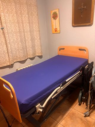 Cama articulada casi nueva