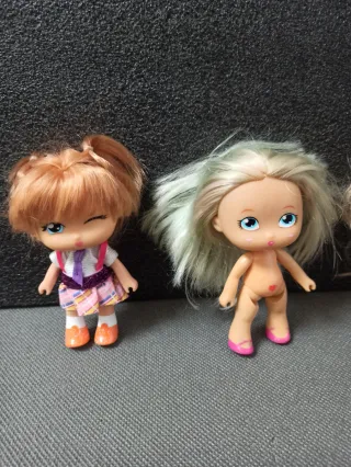 Muñecas barriguitas de Famosa.