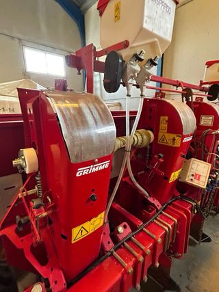 Sembradora de patatas GRIMME GL 410