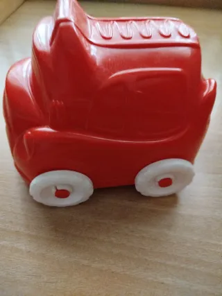 Passeggini impilabili in plastica