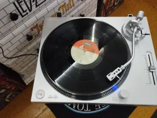 Tocadiscos record player 405