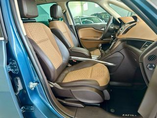 Opel Zafira Tourer 7plz 2.0 CDTI 165cv 6vel