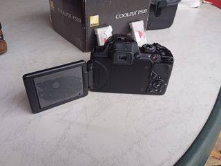 Cámara Nikon COOLPIX P520 + Baterías
