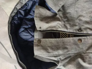 Abrigo Vans Gris Mujer