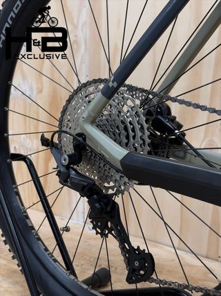 Cube Reaction Hybrid Pro 625 Shimano Deore 2022