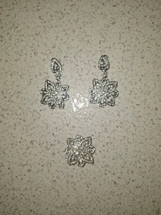 Nuevos Pendientes y Broche