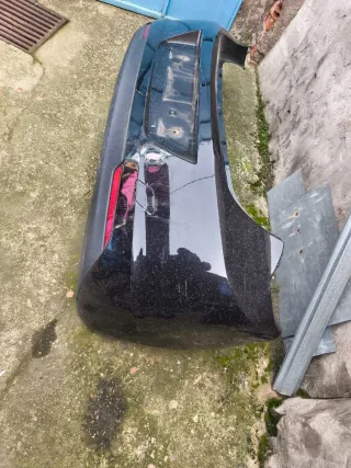 Paragolpes Trasero Opel Astra J Negro