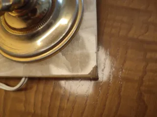 Lámpara antigua mármol metal cristal