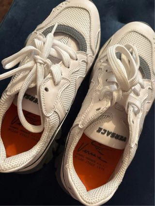 Zapatillas Versace Blancas y Grises